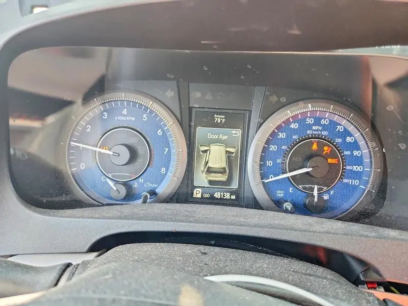 2019 TOYOTA SIENNA XLE 8-PASSENGER  