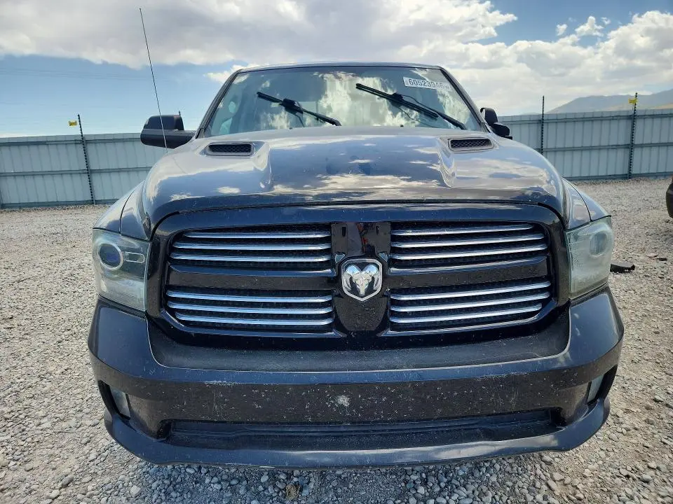2013 RAM 1500 SPORT  