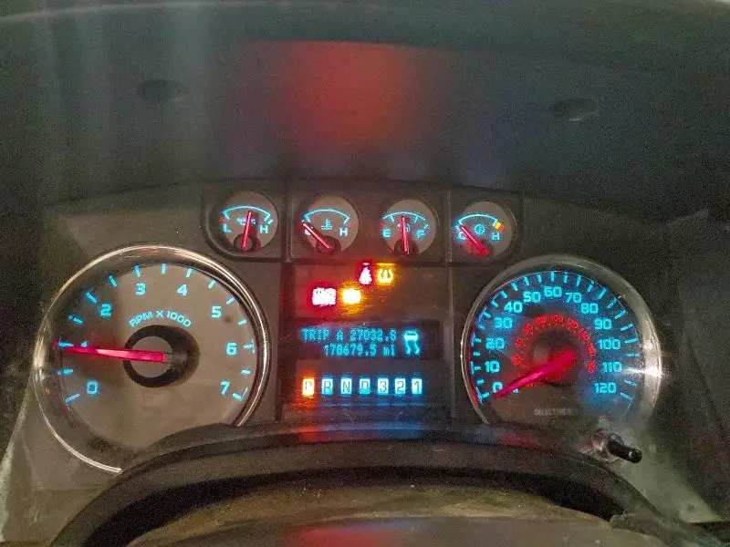 2010 FORD F150 SUPER CAB  