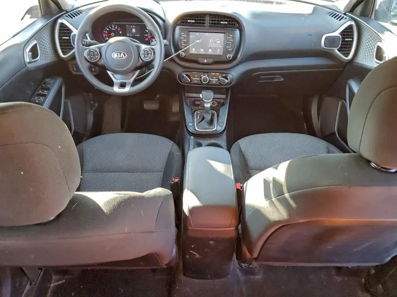 2021 KIA SOUL LX  