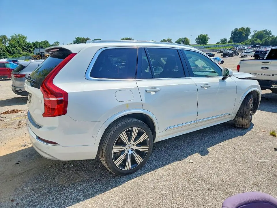 2022 VOLVO XC90 T8 RECHARGE INSCRIPTION  
