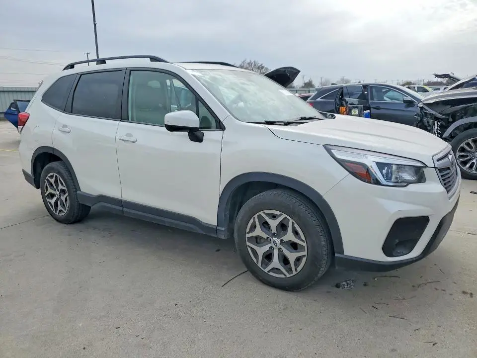 2019 SUBARU FORESTER PREMIUM  
