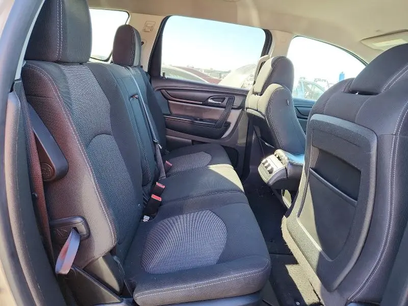 2013 CHEVROLET TRAVERSE LT  
