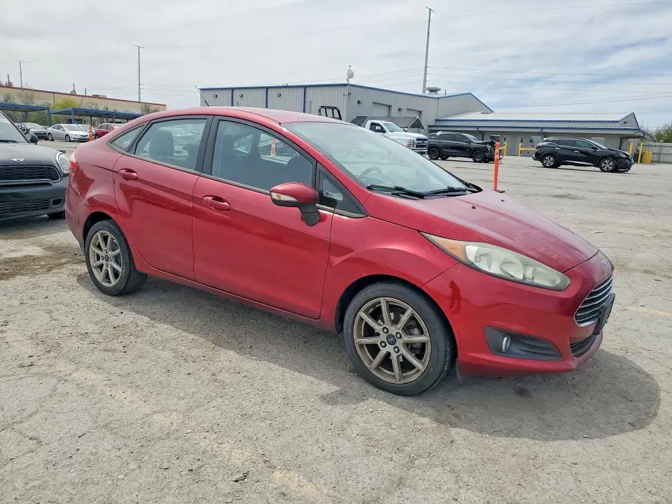 2015 FORD FIESTA SE  