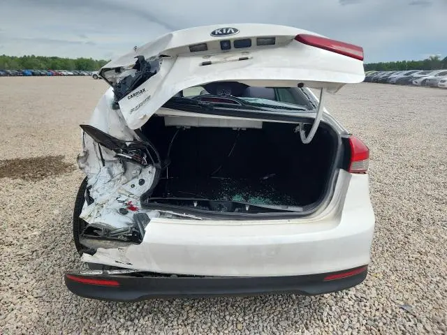 2018 KIA FORTE LX  