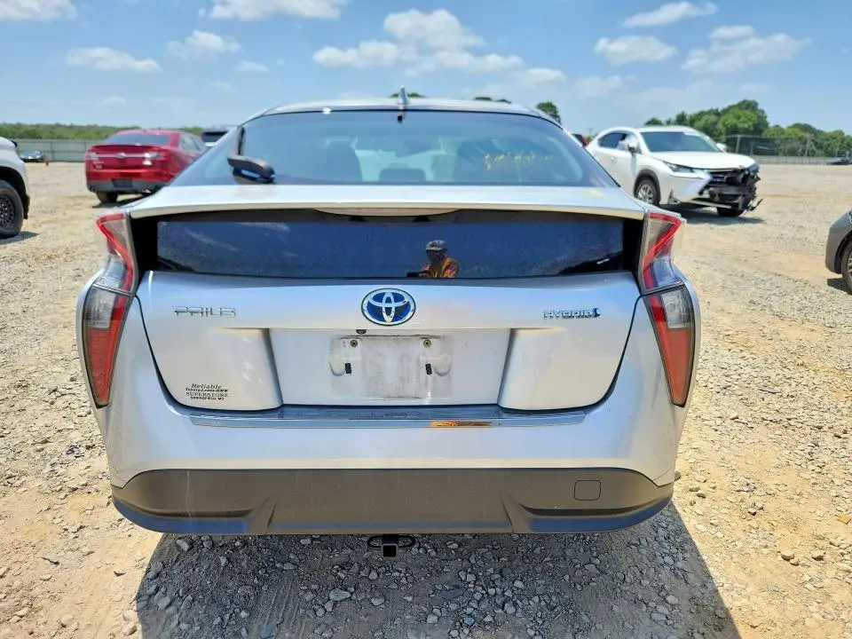 2017 TOYOTA PRIUS THREE TOURING  