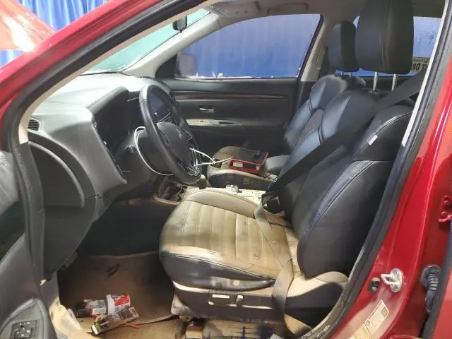 2019 MITSUBISHI OUTLANDER SE  
