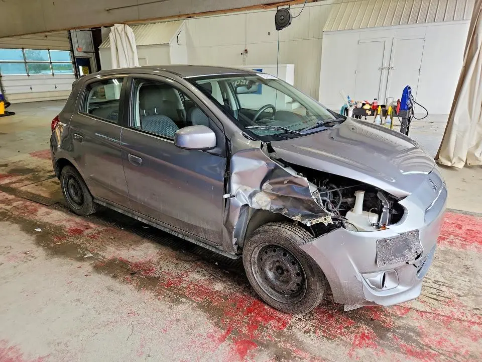 2015 MITSUBISHI MIRAGE DE  