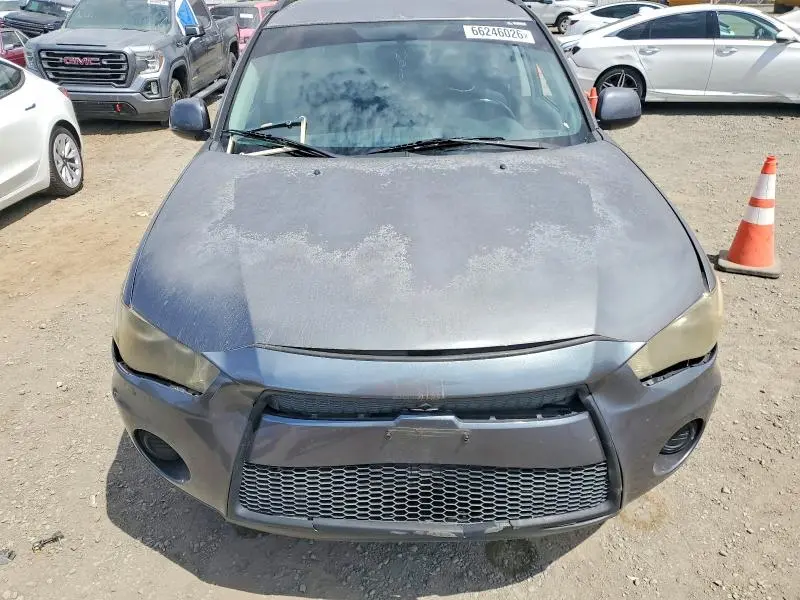 2011 MITSUBISHI OUTLANDER ES  