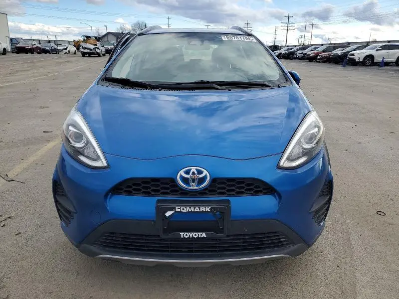 2019 TOYOTA PRIUS C L  