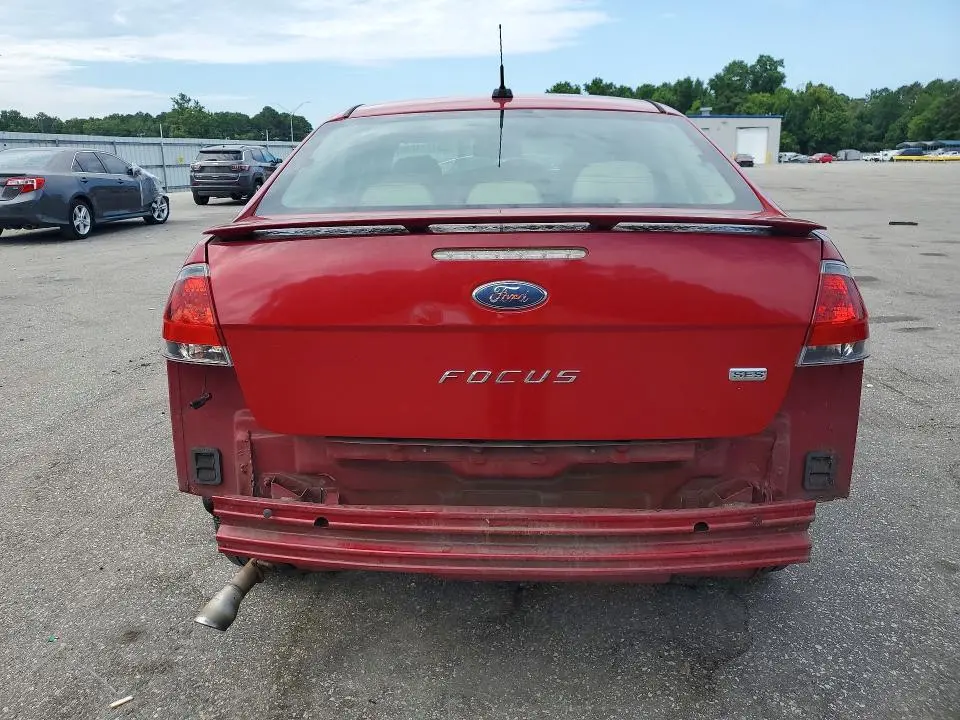 2011 FORD FOCUS SES  