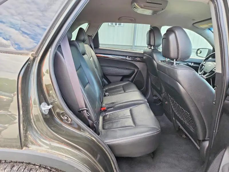 2011 KIA SORENTO EX  
