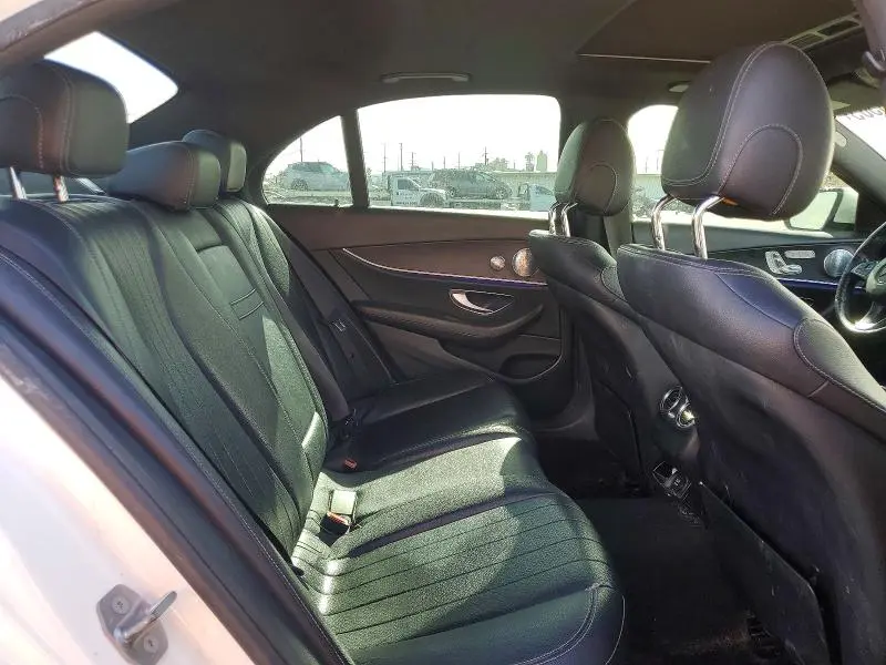 2017 MERCEDES-BENZ E 300  