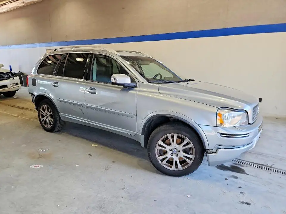 2014 VOLVO XC90 3.2  