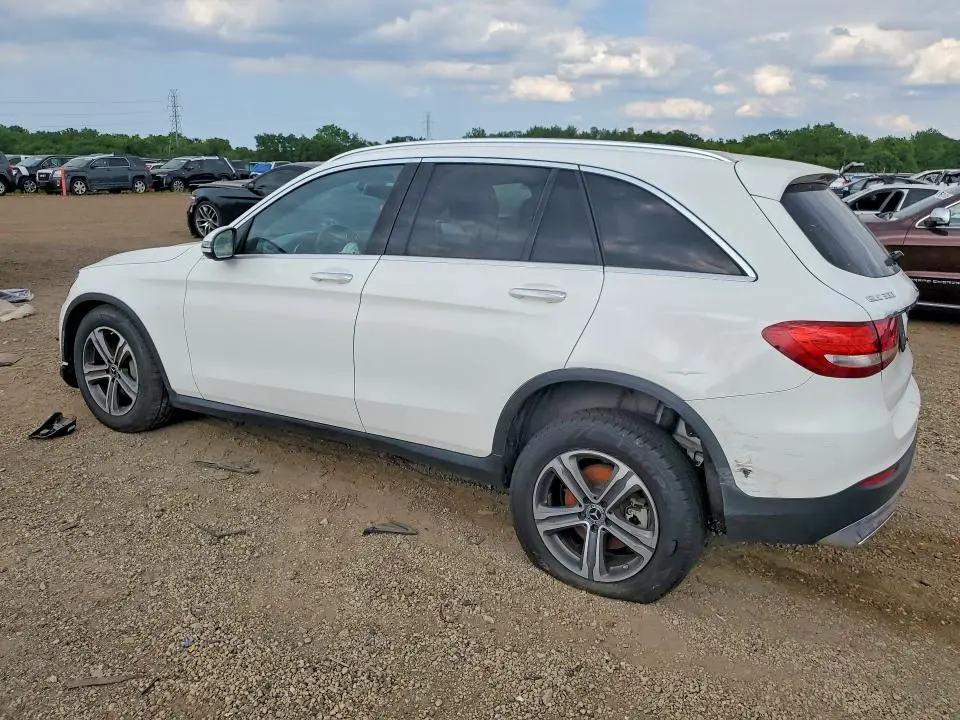 2019 MERCEDES-BENZ GLC 300  