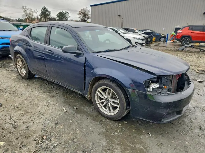 2014 DODGE AVENGER SE  