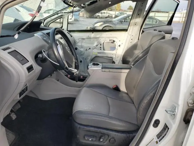 2016 TOYOTA PRIUS V FIVE  