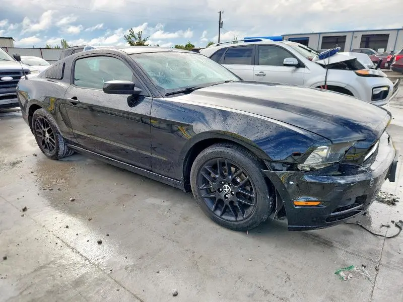 2014 FORD MUSTANG