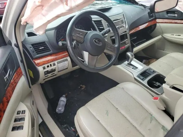 2010 SUBARU OUTBACK 2.5I LIMITED  