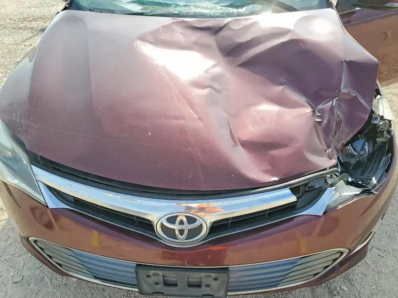 2015 TOYOTA AVALON XLE  