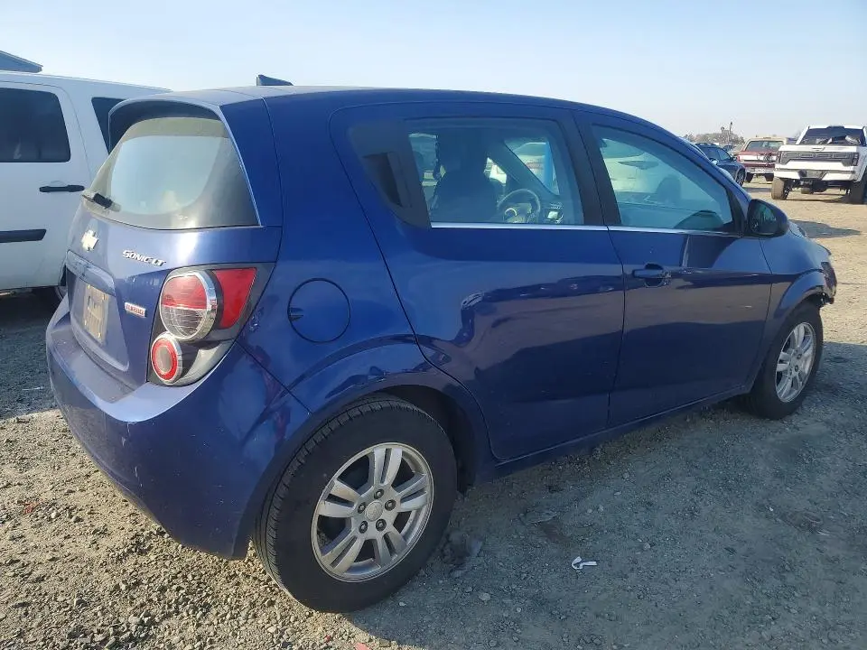 2013 CHEVROLET SONIC LT  