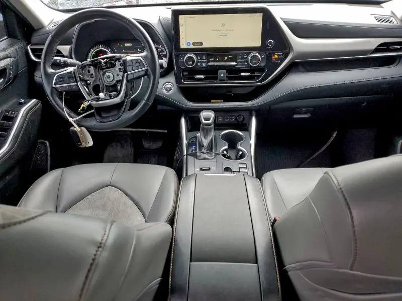 2023 TOYOTA HIGHLANDER HYBRID BRONZE EDITION  