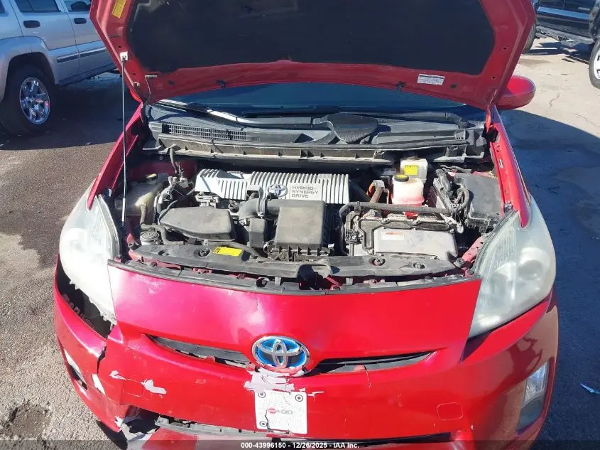 2011 TOYOTA PRIUS THREE