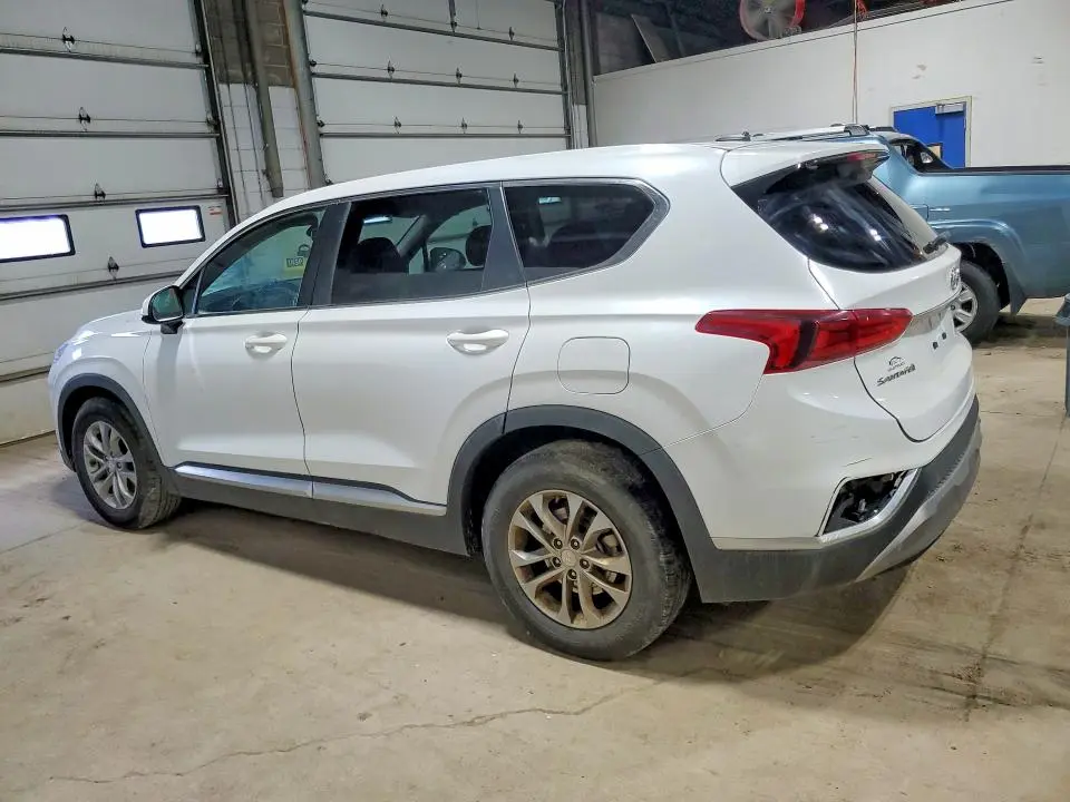 2019 HYUNDAI SANTA FE SE  