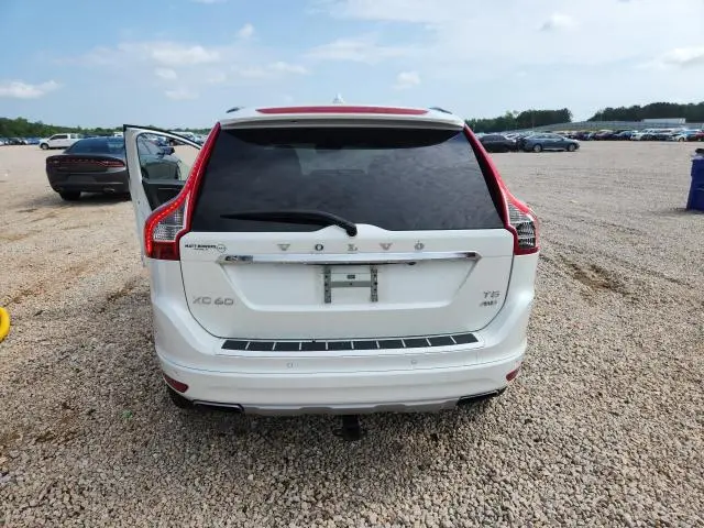2017 VOLVO XC60 T5 INSCRIPTION  