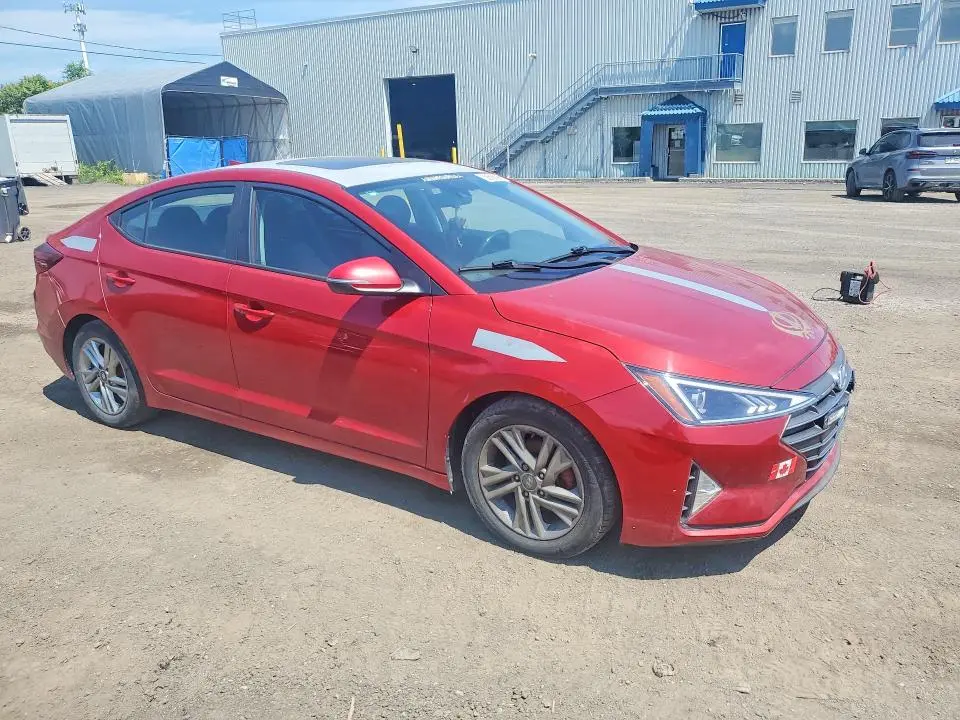2020 HYUNDAI ELANTRA SEL  