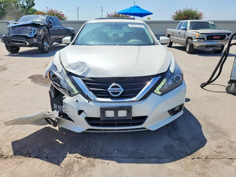 2017 NISSAN ALTIMA   