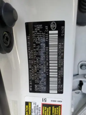 2024 TOYOTA CAMRY LE  