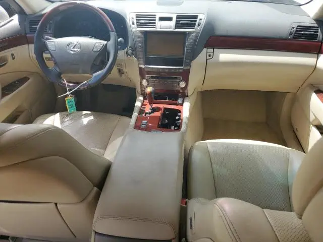 2011 LEXUS LS 460   