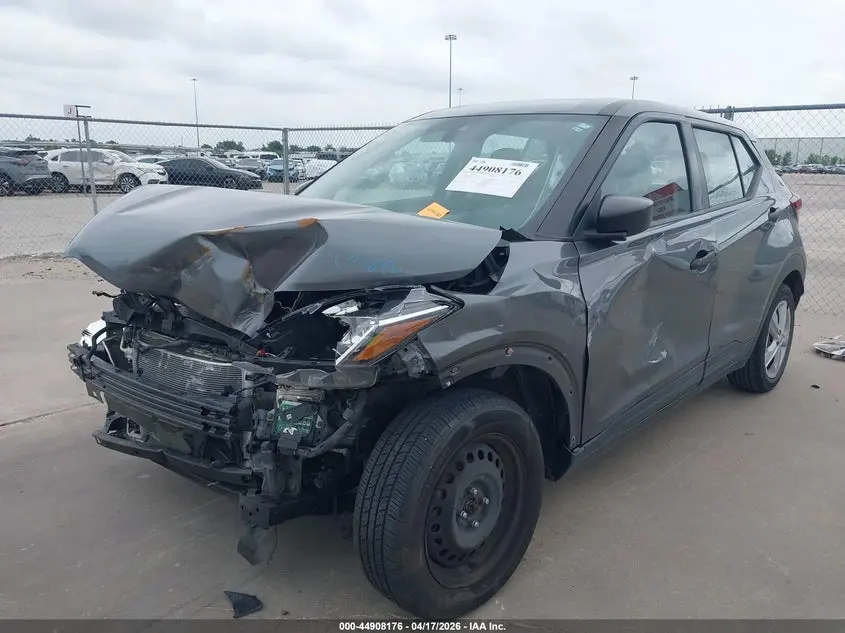 2022 NISSAN KICKS S XTRONIC CVT
