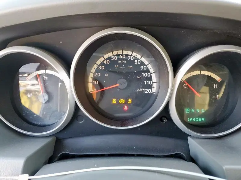 2010 DODGE GRAND CARAVAN SE  