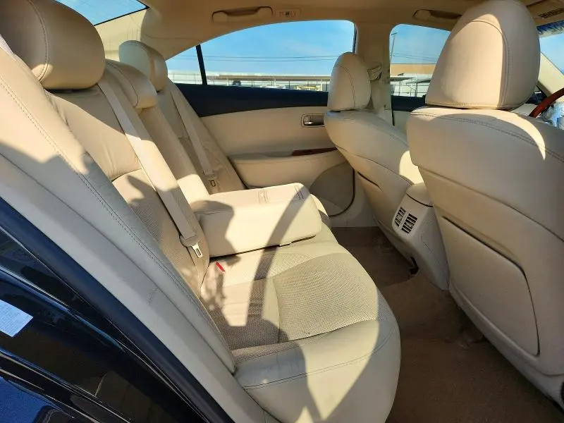 2010 LEXUS ES 350  
