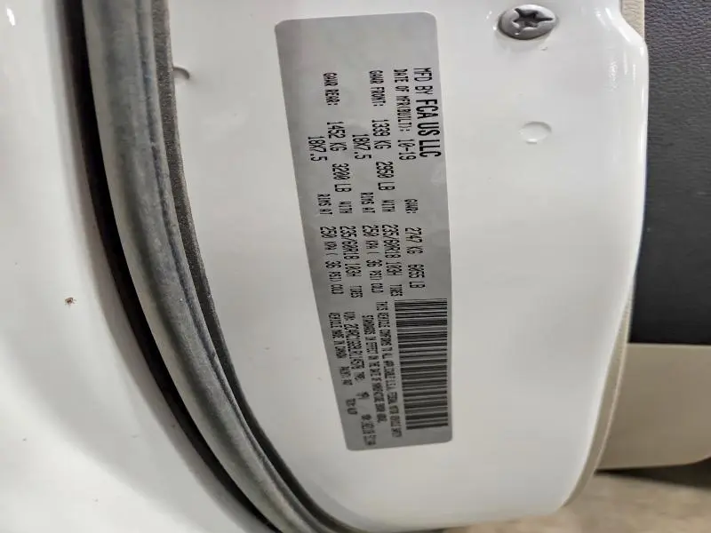 2020 CHRYSLER PACIFICA LIMITED  