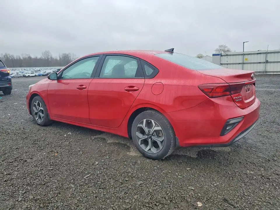 2021 KIA FORTE LXS  