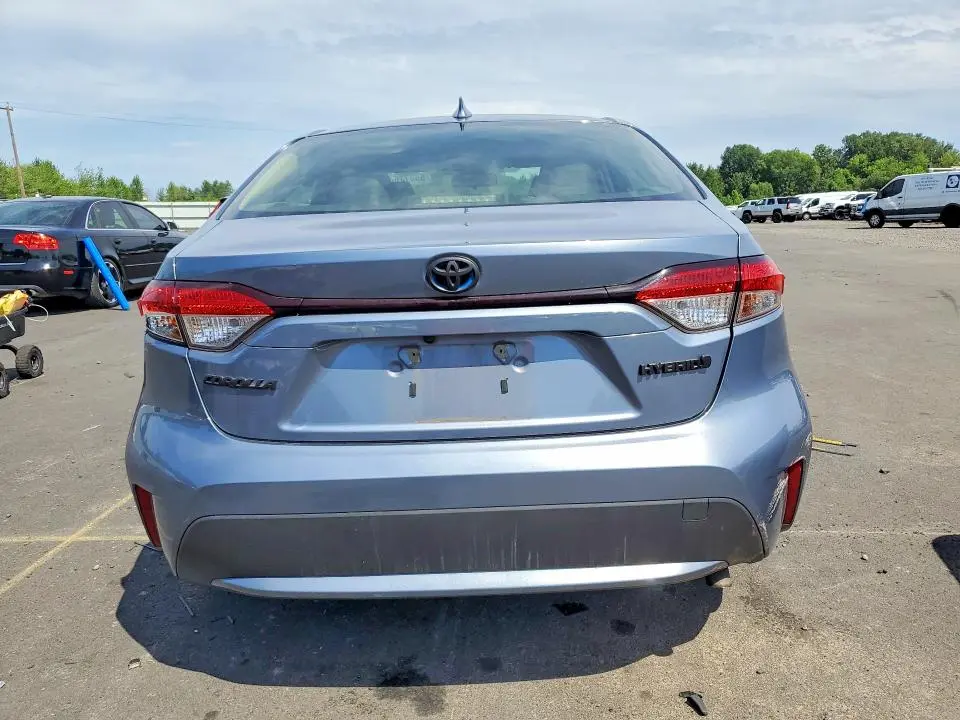 2022 TOYOTA COROLLA LE  