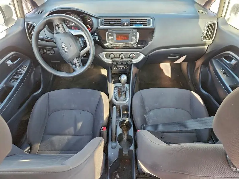 2016 KIA RIO LX  