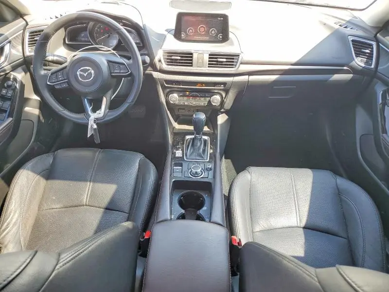 2018 MAZDA 3 GRAND TOURING  