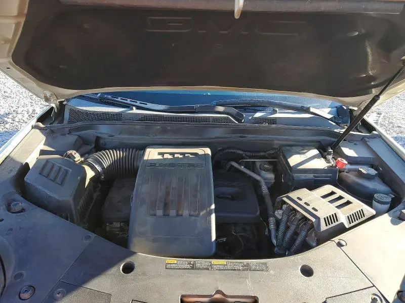 2013 GMC TERRAIN SLE  