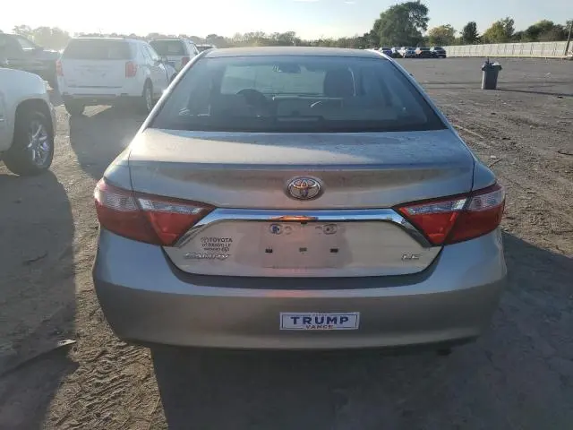 2015 TOYOTA CAMRY LE