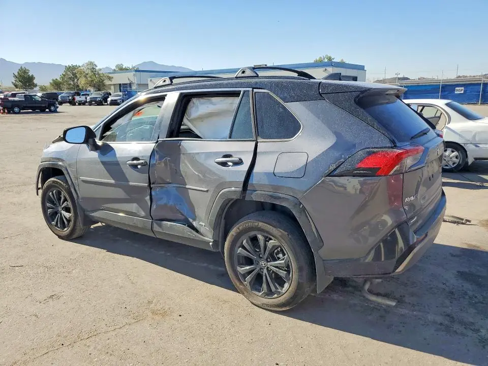 2025 TOYOTA RAV4 XSE  