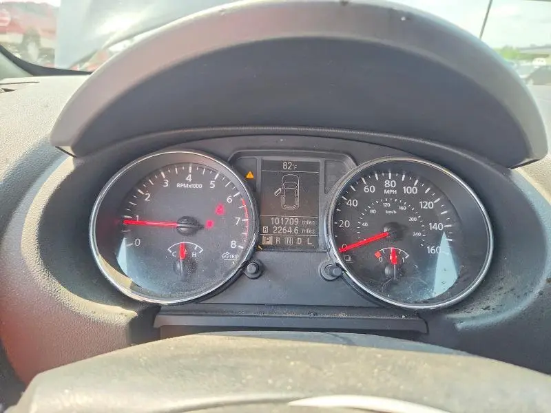 2012 NISSAN ROGUE S  