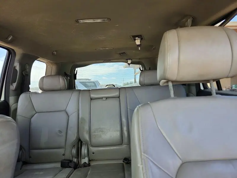 2011 HONDA PILOT EX  