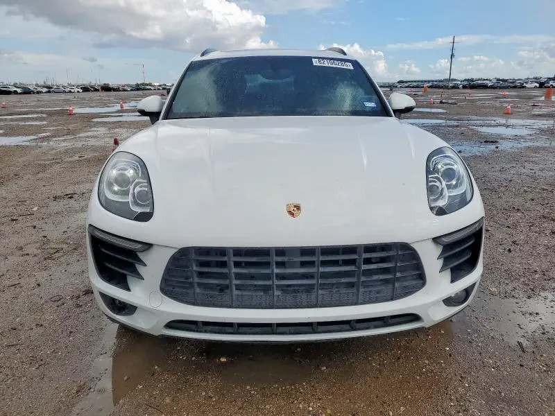 2015 PORSCHE MACAN S  
