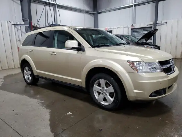 2010 DODGE JOURNEY SXT  