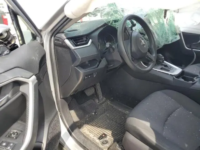 2019 TOYOTA RAV4 XLE