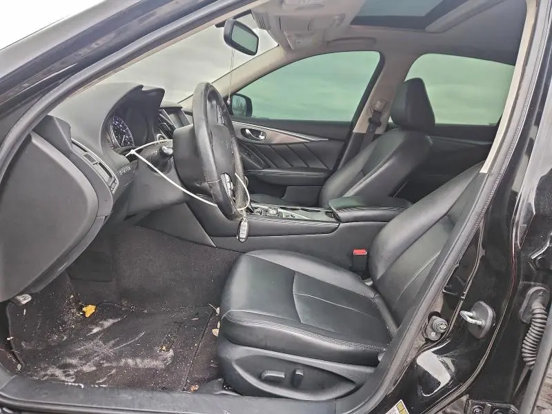 2015 INFINITI Q50 BASE  